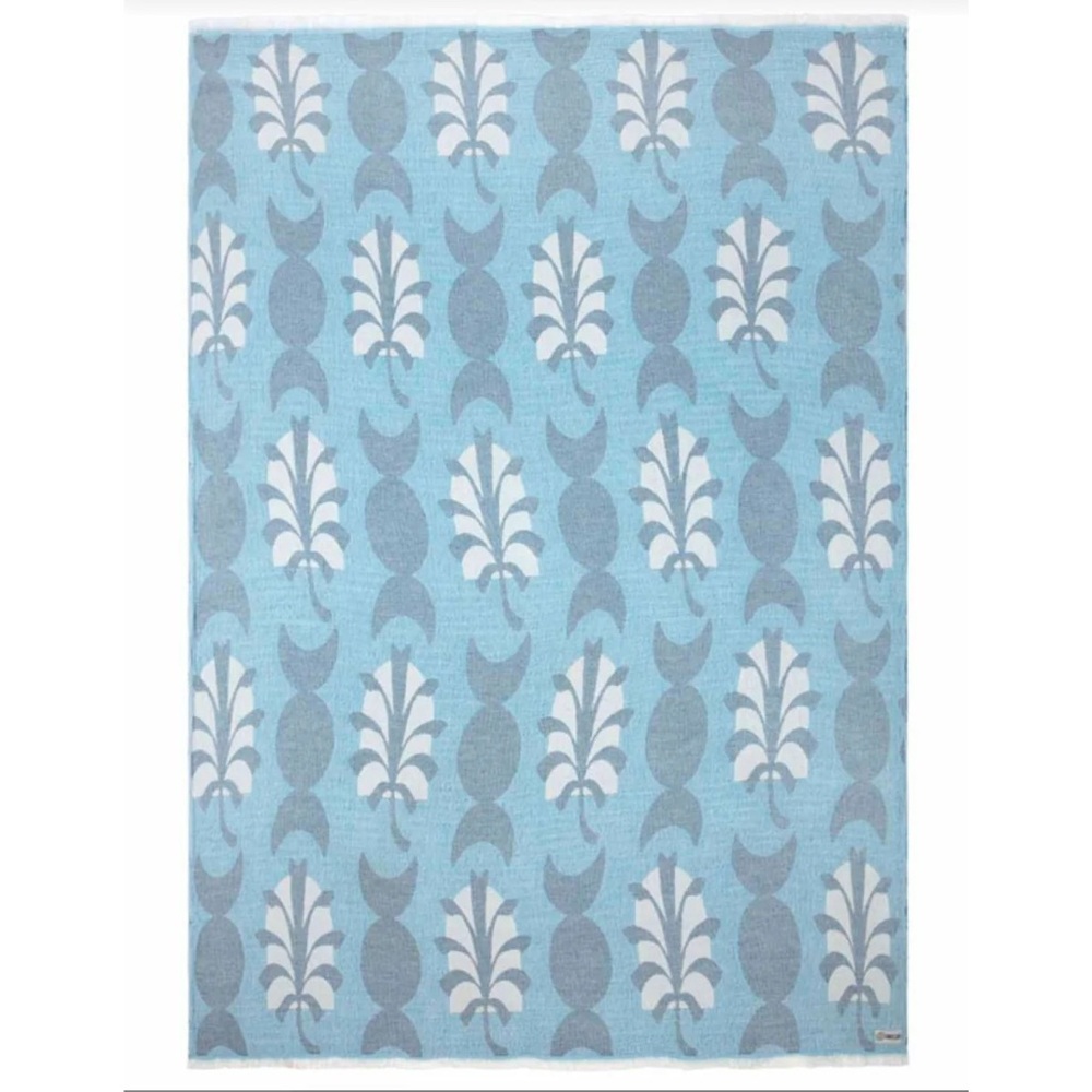 SAND CLOUD COBALT GAUZE WEAVE BEACH TOWEL IN LARGE